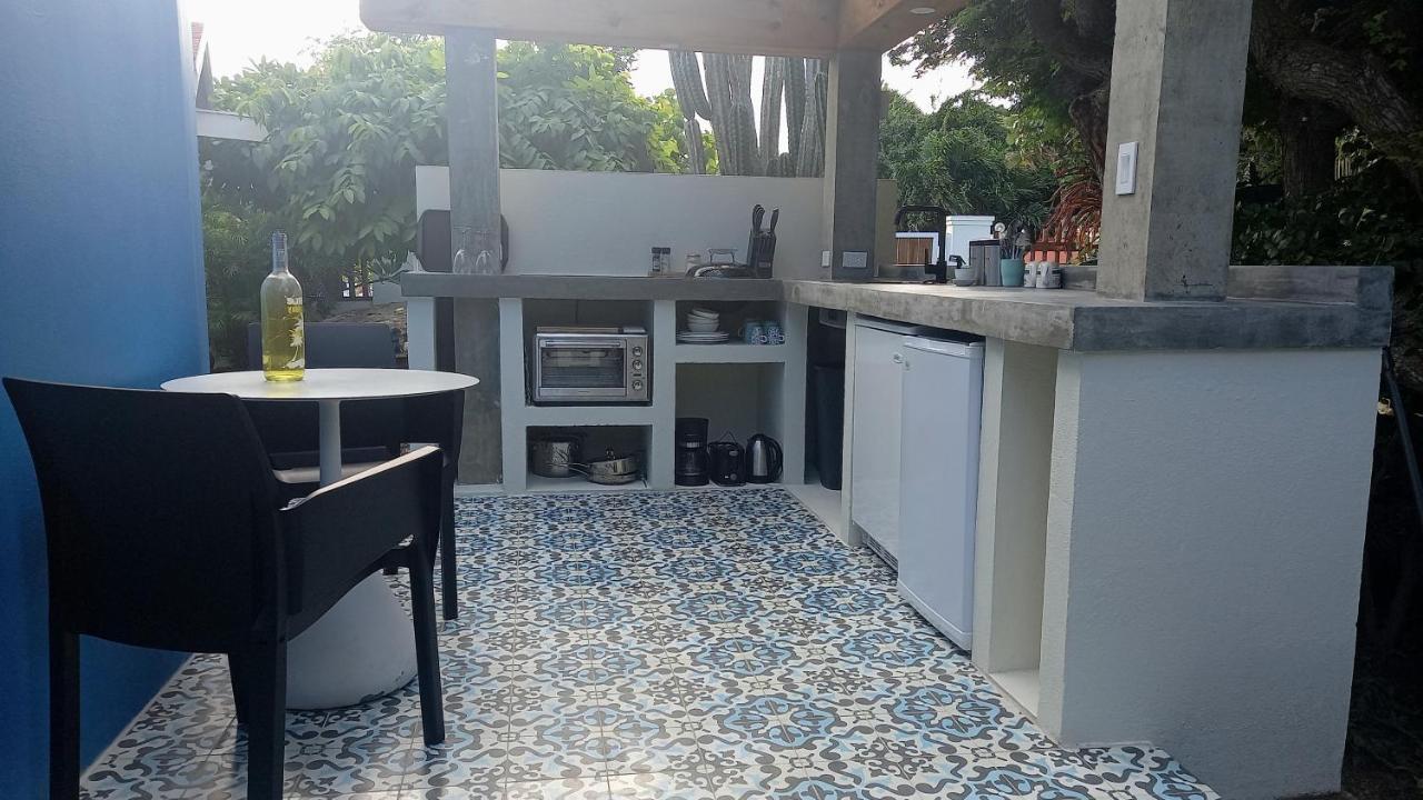 Naima Luxury Home, Cottage & Apartment Rentals Paradera エクステリア 写真