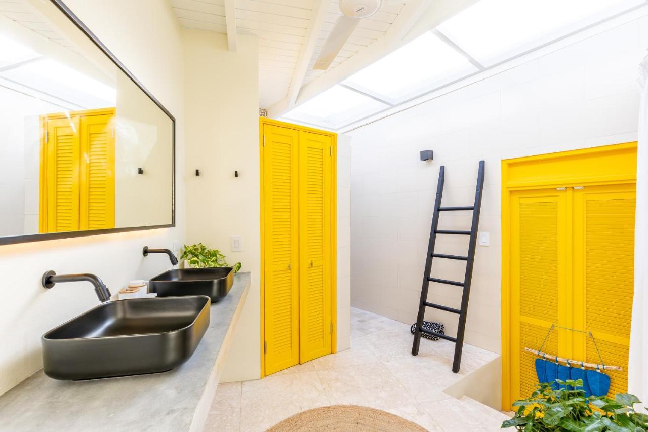 Naima Luxury Home, Cottage & Apartment Rentals Paradera エクステリア 写真