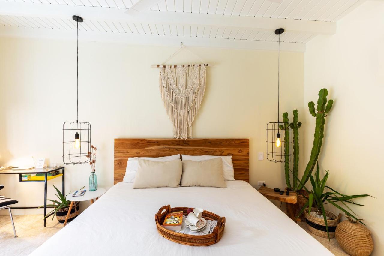 Naima Luxury Home, Cottage & Apartment Rentals Paradera エクステリア 写真