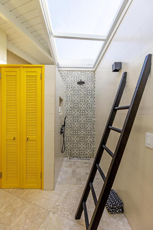 Naima Luxury Home, Cottage & Apartment Rentals Paradera エクステリア 写真